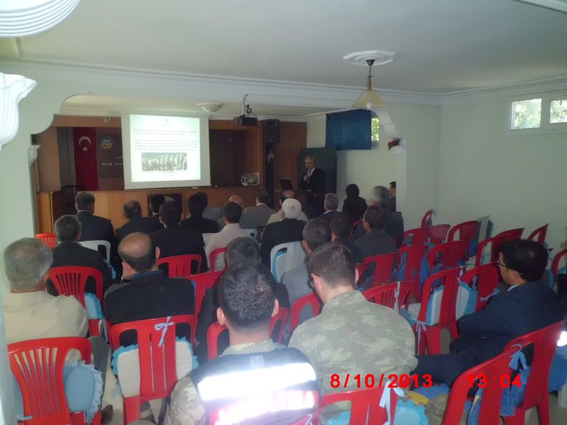 Türkoğlu İlçesinde Kentsel Dönüşüm Bilgilendirme Toplantısı Yapıldı.