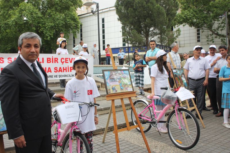 5 HAZİRAN DÜNYA ÇEVRE GÜNÜ MÜNASEBETİYLE RESİM YARIŞMASI ÖDÜLLERİ VERİLDİ