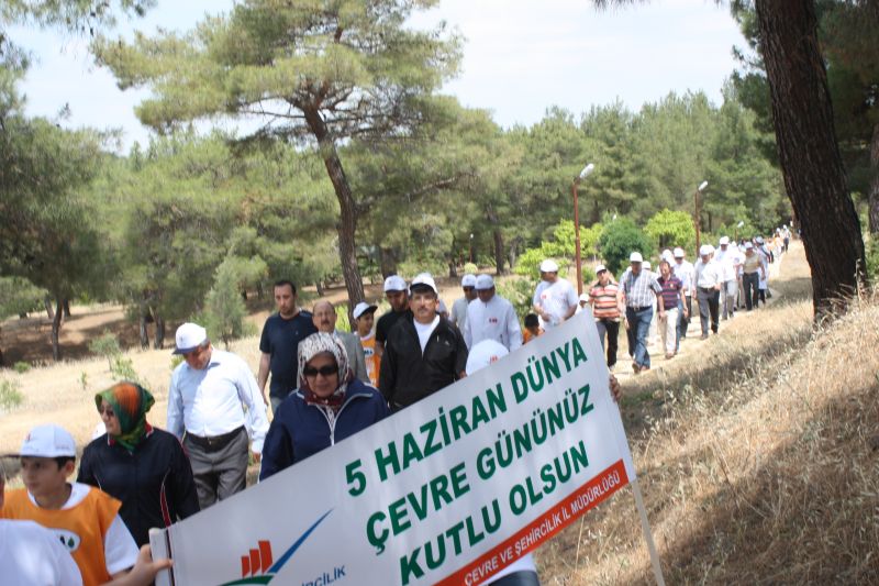 05 HAZİRAN DÜNYA ÇEVRE GÜNÜ VE ÇEVRE HAFTASI ETKİNLİKLERİ KAPSAMINDA KAPIÇAM TABİAT PARKINDA DOĞA YÜRÜYÜŞÜ YAPILDI.