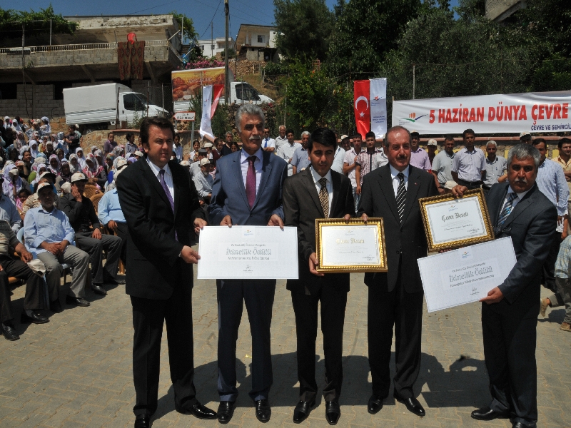 Türkiye'nin En Temiz İkinci Köyü Seçilen Hacıağalar Köyünde Tören Düzenlendi