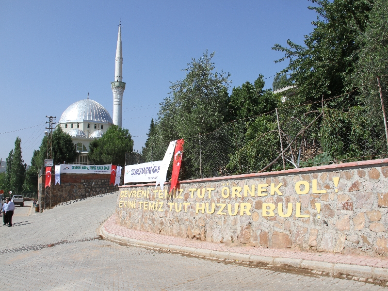 Türkiye'nin En Temiz İkinci Köyü Seçilen Hacıağalar Köyünde Tören Düzenlendi