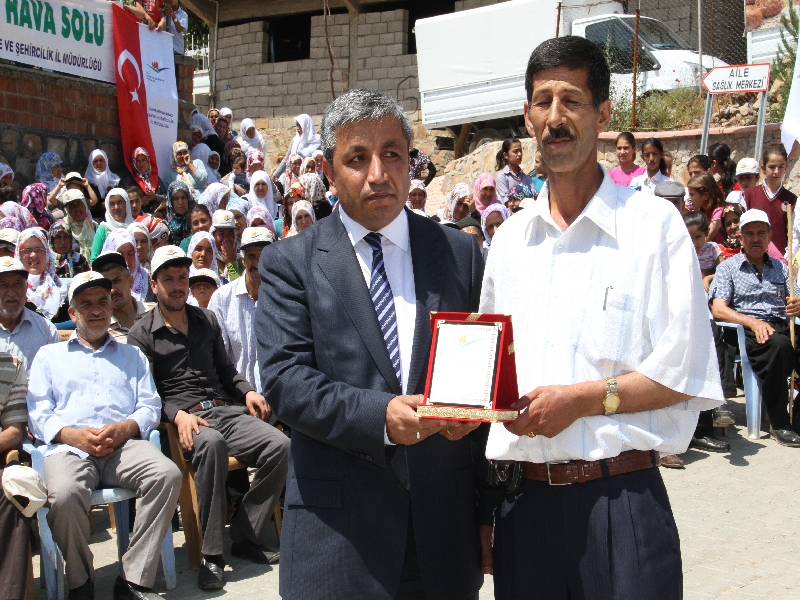 Türkiye'nin En Temiz İkinci Köyü Seçilen Hacıağalar Köyünde Tören Düzenlendi