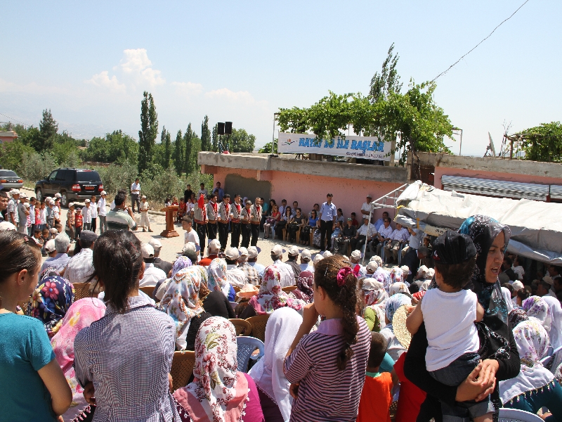 Türkiye'nin En Temiz İkinci Köyü Seçilen Hacıağalar Köyünde Tören Düzenlendi