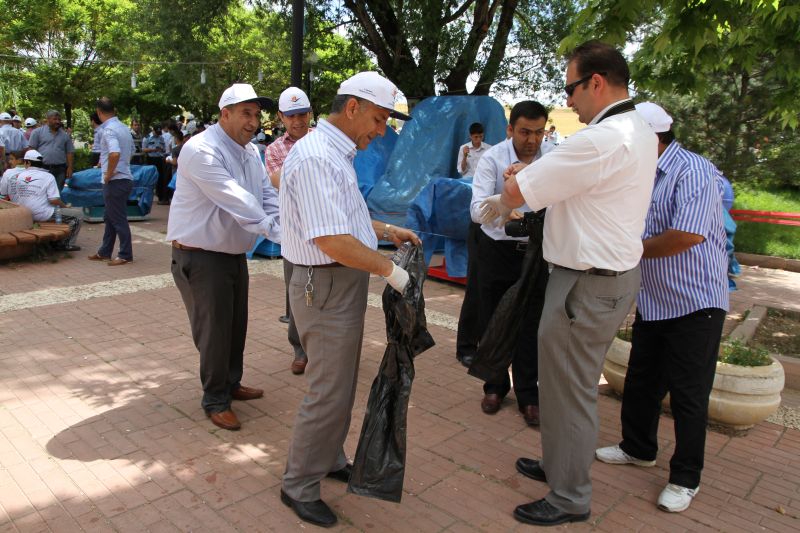 05 HAZİRAN DÜNYA ÇEVRE GÜNÜ VE ÇEVRE HAFTASI ETKİNLİKLERİ KAPSAMINDA ELBİSTAN İLÇESİNDE PROGRAM DÜZENLENDİ.