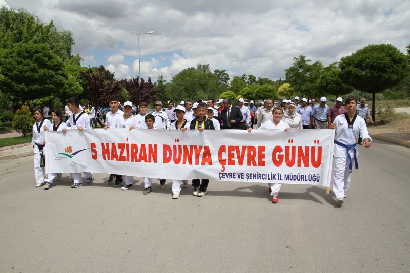 05 HAZİRAN DÜNYA ÇEVRE GÜNÜ VE ÇEVRE HAFTASI ETKİNLİKLERİ KAPSAMINDA ELBİSTAN İLÇESİNDE PROGRAM DÜZENLENDİ.