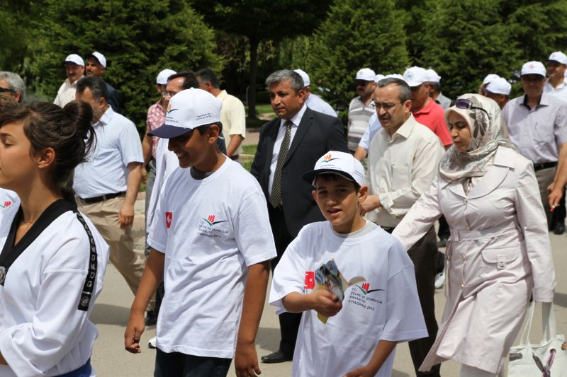 05 HAZİRAN DÜNYA ÇEVRE GÜNÜ VE ÇEVRE HAFTASI ETKİNLİKLERİ KAPSAMINDA ELBİSTAN İLÇESİNDE PROGRAM DÜZENLENDİ.