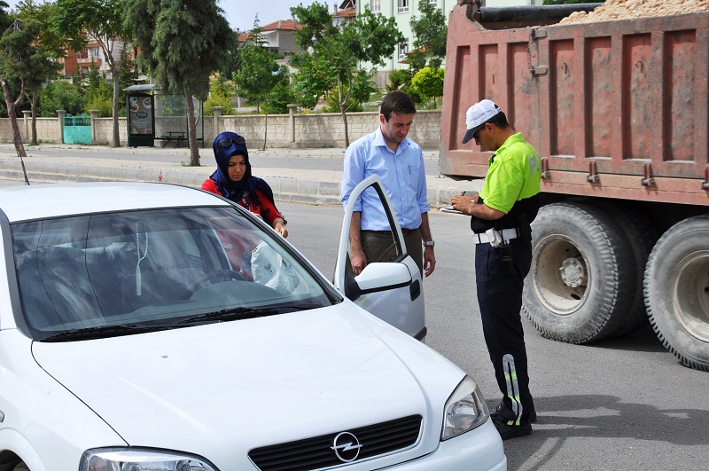 ÇEVRE VE ŞEHİRCİLİK İL MÜDÜRLÜĞÜ EGZOZ GAZI EMİSYON ÖLÇÜM PULU DENETİMLERİ