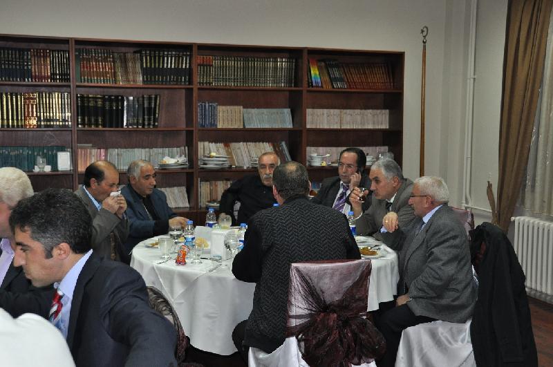 Kars Bayındırlık ve İskan Müdürlüğü Personeli Akşam yemeğinde bir araya geldi