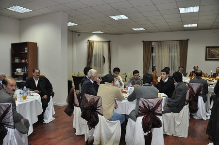 Kars Bayındırlık ve İskan Müdürlüğü Personeli Akşam yemeğinde bir araya geldi