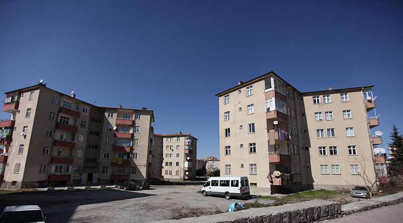 Kayseri de İlk Defa Kentsel Dönüşüm Kapsamında Yıkılan Yıldız Evler Sitesinin Yerine Yapılan Blokların Anahtar Teslimi Yakında Yapılacaktır.