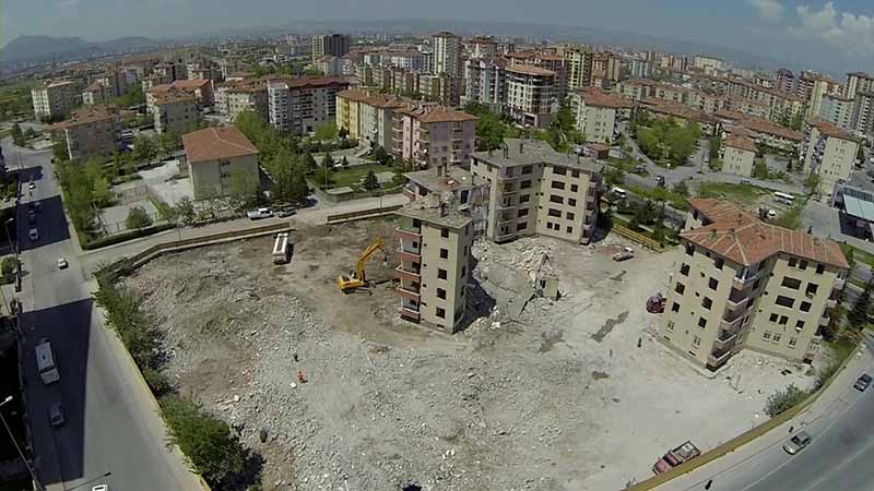 Kayseri de İlk Defa Kentsel Dönüşüm Kapsamında Yıkılan Yıldız Evler Sitesinin Yerine Yapılan Blokların Anahtar Teslimi Yakında Yapılacaktır.