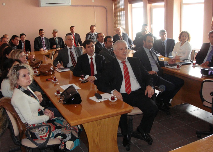 İl Müdürleri Toplantısı sonrası personele bilgilendirme toplantısı yapıldı.