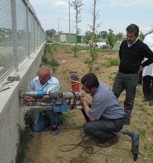 Genel Müdürlüğümüz tarafından Kocaeli İl Müdürlüğümüz Laboratuvar Teknik elemanlarına uygulamalı Karot Numune Alma Deney Eğitimi verilmiştir.