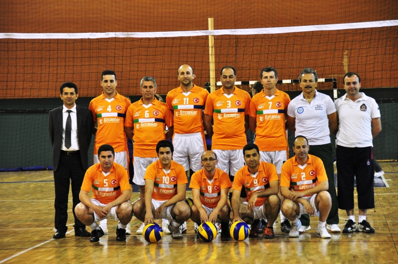 Müdürlüğümüz Voleybol Turnuvasında...