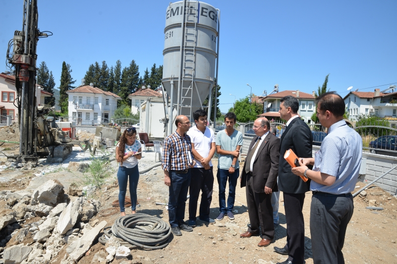 Sayın Valimiz Amir Çiçek tarafından Fethiye ilçesindeki inşaatlarda incelemelerde bulunuldu.