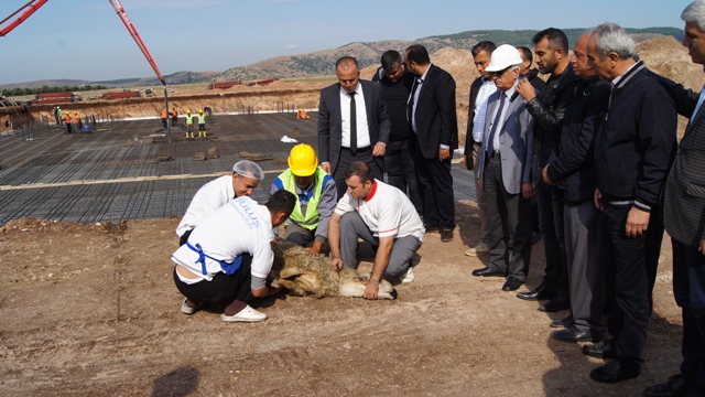 İL MÜDÜRLÜĞÜ YENİ HİZMET BİNASI TEMEL ATMA TÖRENİ