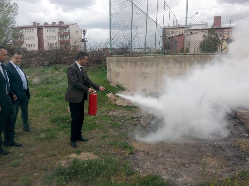  YANGIN SÖNDÜRME EKİBİ EĞİTİMİ YAPILDI