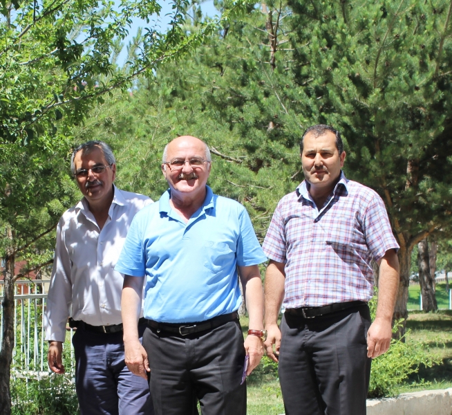 Müdürlüğümüz personellerinden Haluk TOKSAN ve Seval SAVDA için veda yemeği düzenlendi.