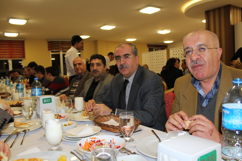 İL MÜDÜRÜMÜZ KEMAL ÖZDEMİR İÇİN DÜZENLENEN VEDA YEMEĞİ