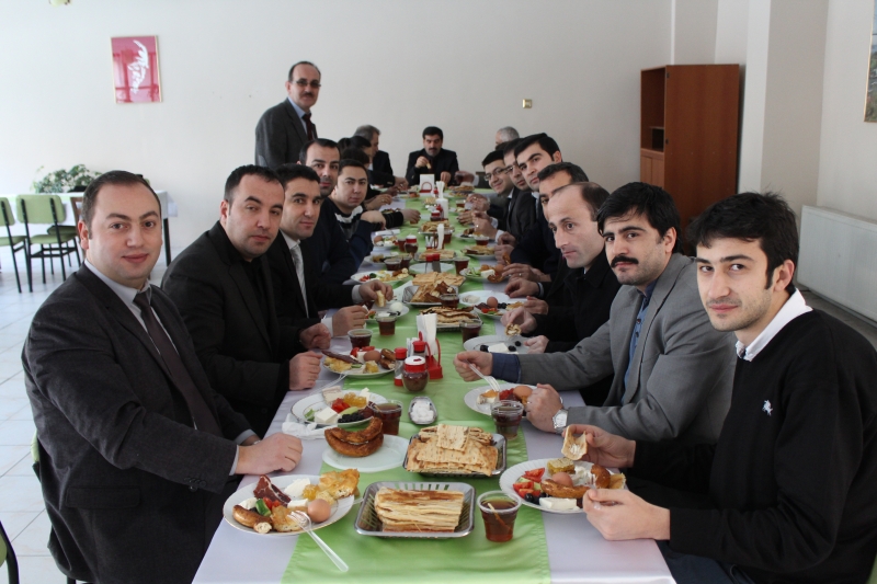 YAPIM ŞUBE MÜDÜRLÜĞÜ PERSONELİ KAHVALTI ETKİNLİĞİ