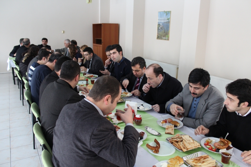 YAPIM ŞUBE MÜDÜRLÜĞÜ PERSONELİ KAHVALTI ETKİNLİĞİ