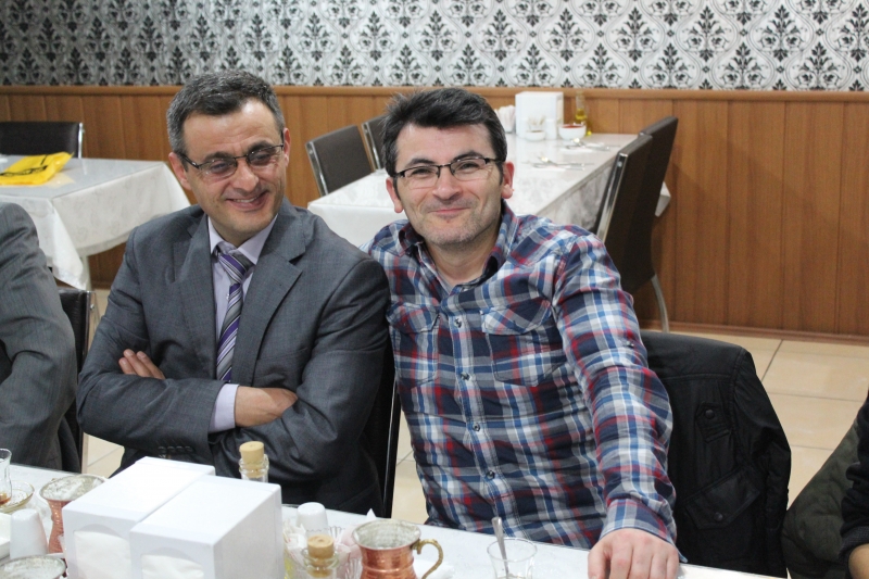 DEĞERLİ ÇALIŞMA ARKADAŞIMIZ LEVENT METİN' İN EMEKLİLİK YEMEĞİ
