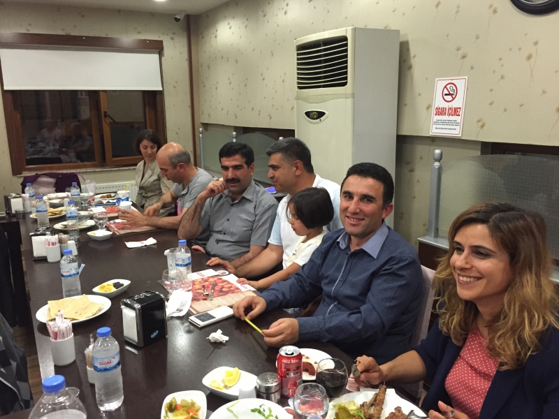 MÜDÜRLÜĞÜMÜZ PERSONELİ İFTAR YEMEĞİ PROGRAMINDA BİRARAYA GELDİ