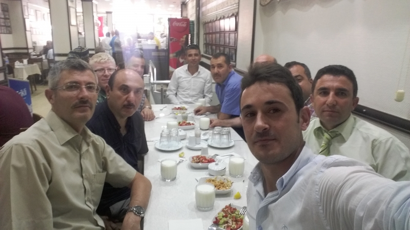 Araştırmacı Orhan ŞANLI' nın Yarbay Kadrosunu Alması Sebebiyle Düzenlenen Tebrik Yemeği