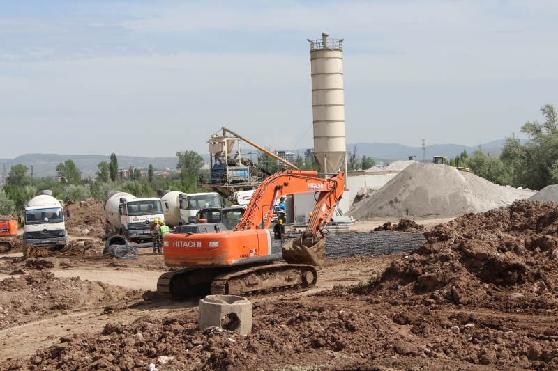 PERFORMANS-BÜTÇE VE RAPORLAMA DAİRE BAŞKANLIĞI DAİRE BAŞKANI VEKİLİ SAYIN ENGİN SERT BEY' İN İL MÜDÜRÜMÜZ SAYIN NAZIM YAKUT BEY' E MAKAM ZİYARETİ