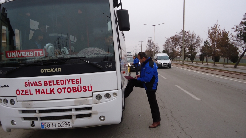 Müdürlüğümüz ve İl Emniyet Müdürlüğü personeli egzoz gazı emisyon ölçümü denetimi yapmışlardır.