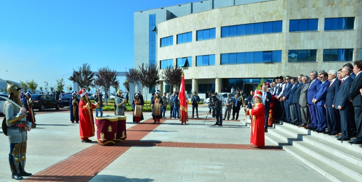 Bakan Güllüce Karabük Üniversitesinde Düzenlenen Etkinliğe Katıldı