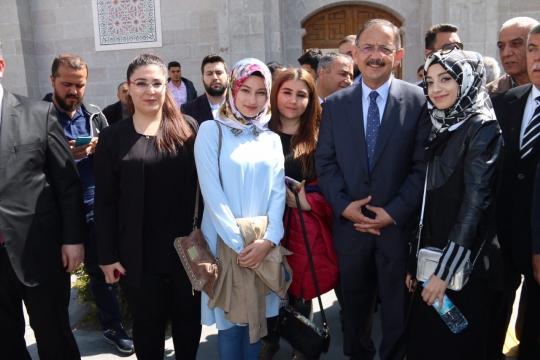 Bakan Özhaseki'den Esed'e Sert Tepki: Çocukların Ahı Yerde Kalmayacak