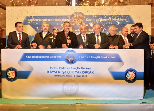 Bakan Özhaseki: "Referandum Geride Kalan Tüm Seçimlerden Önemli"