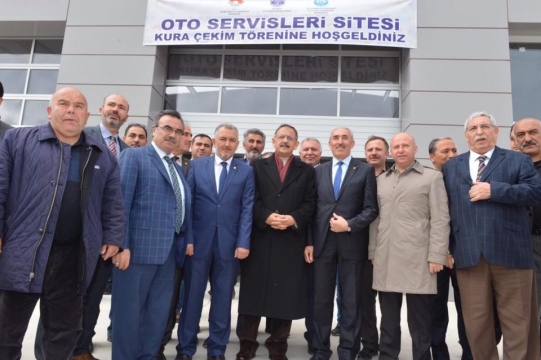 Bakan Özhaseki: 16 Nisan'da Güçlü Bir Evet Çıkacak