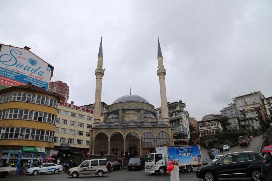 Bakan Güllüce'den Rize'de Önemli Açıklamalar