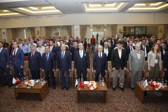 1. Ulusal İzin, Denetim, Laboratuvar ve Çevre Görevlisi Çalıştayı Başladı