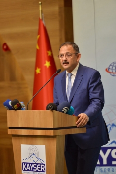 Bakan Özhaseki: Her Şey Ticaretle Başlar Dostlukla Devam Eder