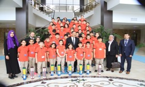 Bakan Özhaseki Kayserili Öğrenciler ile Bir Araya Geldi