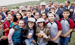 Bakan Özhaseki 15 Temmuz Şehitleri Anısına 248 Bin Fidanın Dikim Törenine Katıldı