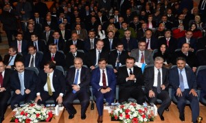  Bakan Güllüce Kahramanmaraş'ta Şehir Kimliği Çalıştayı'na Katıldı