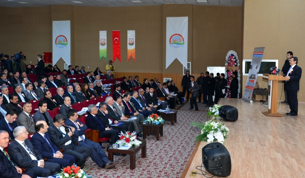  Bakan Güllüce Şanlıurfa'da Şehir Kimliği Çalıştayı'na Katıldı