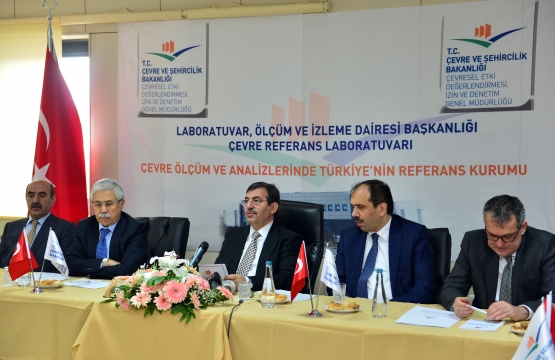 Bakan Güllüce Dioksin Furan Laboratuvar Kurulumu Programına Katıldı