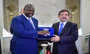 Bakan Güllüce: Afrika'ya Her Türlü Desteğe Hazırız