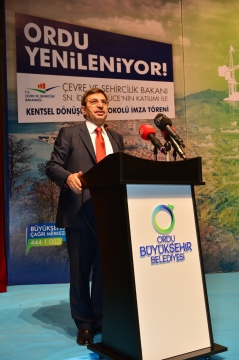 Bakan Güllüce: "Yeni Türkiye ye eski binalar yakışmıyor"