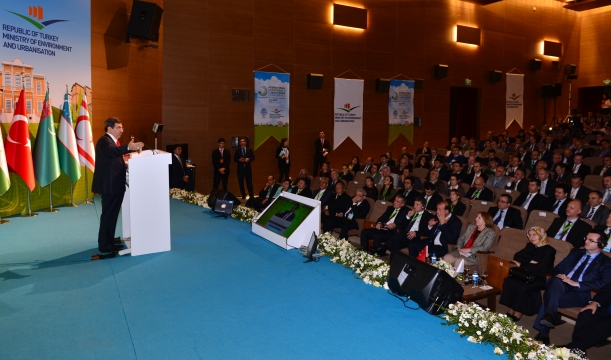  Bakan Güllüce Safranbolu İklim Değişikliği Konferansı'nın Kapanış Toplantısına Katıldı