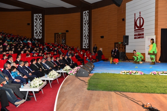  Çevre ve Şehircilik Bakanı İdris Güllüce Ankara'da Bilinçli Çevre Gönüllüleri Yetişiyor" Programına Katıldı  