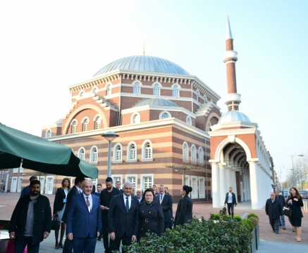  Bakan Sarı AB Gayri Resmi Ulaştırma ve Çevre Bakanları Konseyi Toplantısına Katıldı