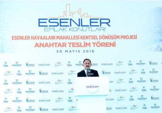 Esenler'de Hak Sahiplerine Anahtarları Teslim Edildi