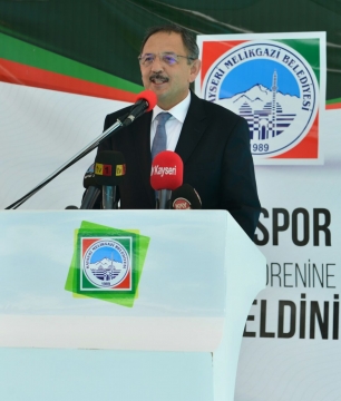  Bakan Özhaseki Spor Salonu Açılışına Katıldı