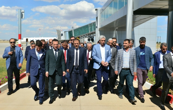    BAKAN ÖZHASEKİ DİYARBAKIR'DA SUR EYLEM PLANINI AÇIKLADI